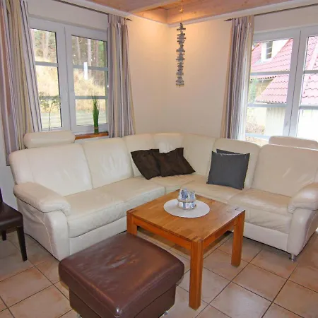 펜션 Doppelhaushaelfte Ostseehaus I In *