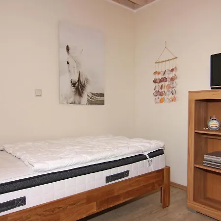 Doppelhaushaelfte Ostseehaus I In *