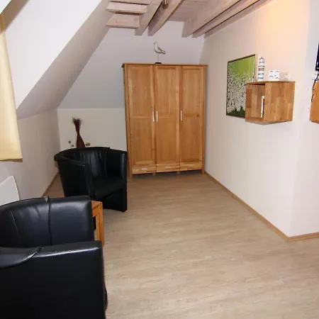 펜션 Doppelhaushaelfte Ostseehaus I In *